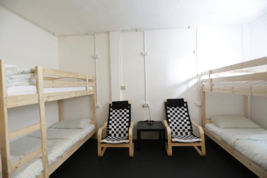 Tiger Lily Hostel Bangkok Phòng bức ảnh